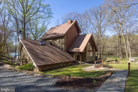13840 Mill Creek Ln, Galena, MD 21635