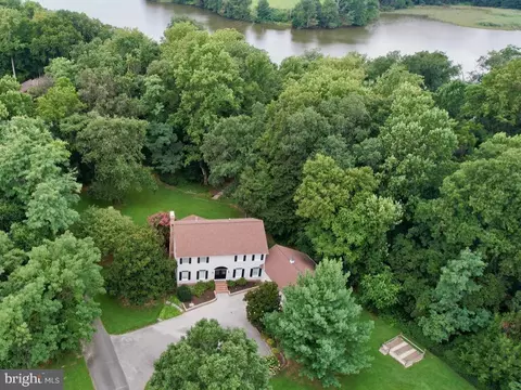 14540 Stirrup Ln, Galena, MD 21635
