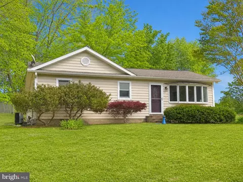 14037 E Beechwood Rd, Galena, MD 21635
