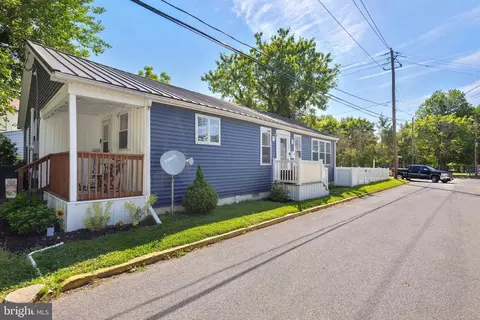 100 Prospect St, Chestertown, MD 21620