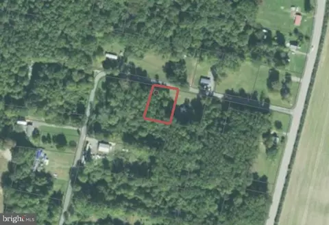23741 L Rd, Chestertown, MD 21620