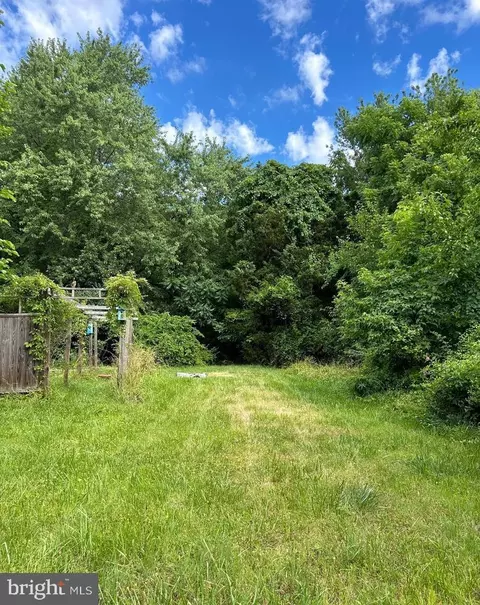 8886 Georgetown Rd, Chestertown, MD 21620