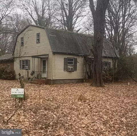 21172 Wyoming Ave, Chestertown, MD 21620