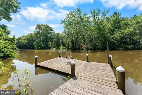 31923 River Park Rd, Millington, MD 21651