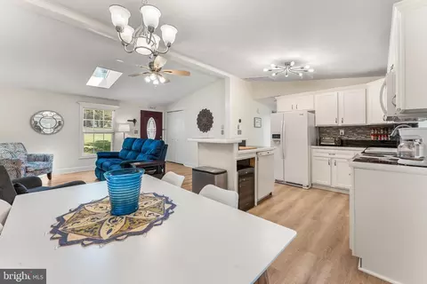 31923 River Park Rd, Millington, MD 21651