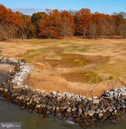 5738 Beach Rd, Rock Hall, MD 21661
