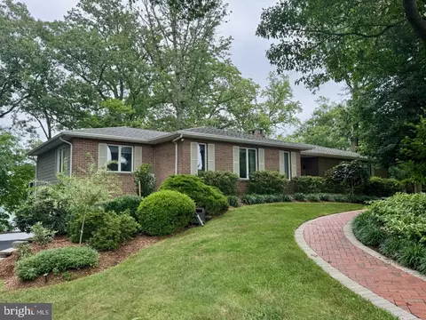 12555 Coopers Ln, Worton, MD 21678