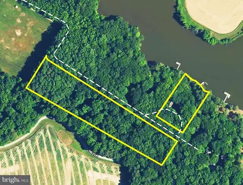 21610 Hidden Creek Dr, Rock Hall, MD 21661