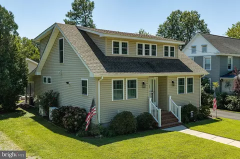 21191 W Sharp St, Rock Hall, MD 21661