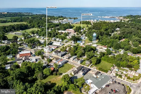 21191 W Sharp St, Rock Hall, MD 21661