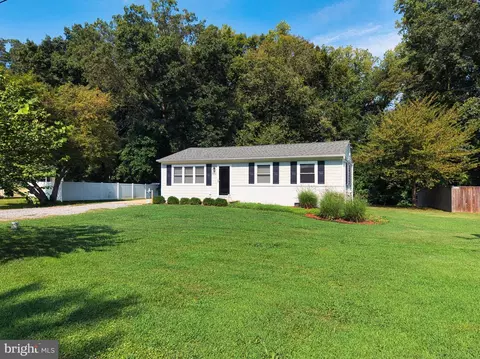 7482 Poplar Ave, Chestertown, MD 21620
