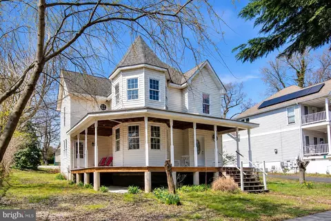 14 Third Ave, Betterton, MD 21610