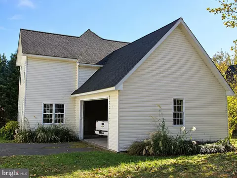 Exterior - 14 Third Ave, Betterton, MD 21610 photo 3 of 10