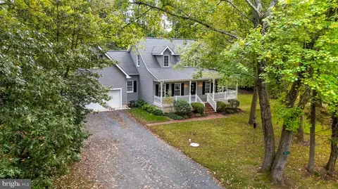 8901 S Bayview Dr, Chestertown, MD 21620
