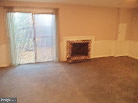 10047 Maple Leaf Dr, Gaithersburg, MD 20879 photo 33