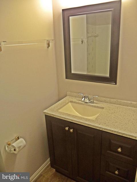 10047 Maple Leaf Dr, Gaithersburg, MD 20879 photo 29