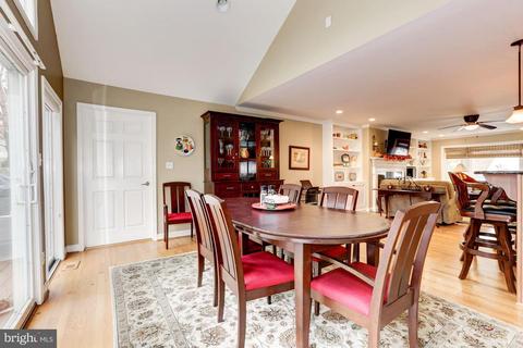13609 Fairridge Dr, Silver Spring, MD 20904 photo 13
