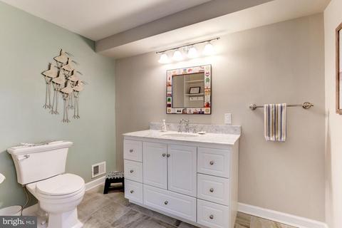 13609 Fairridge Dr, Silver Spring, MD 20904 photo 14