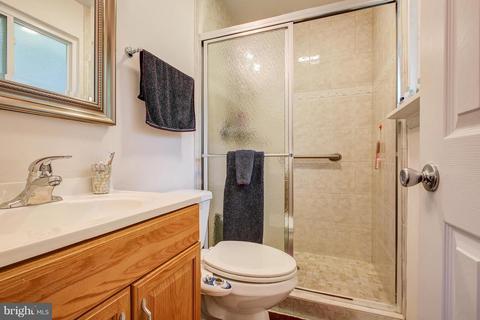 915 Lamberton Dr, Silver Spring, MD 20902 photo 25