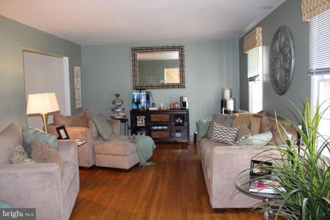 12611 Laurie Dr, Silver Spring, MD 20904 photo 2