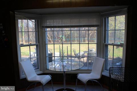 12611 Laurie Dr, Silver Spring, MD 20904 photo 3