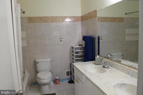 12611 Laurie Dr, Silver Spring, MD 20904 photo 10