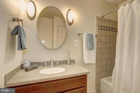 304 Soapstone Ln, Silver Spring, MD 20905 photo 19