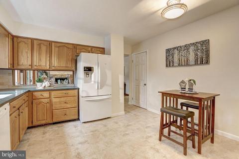 304 Soapstone Ln, Silver Spring, MD 20905 photo 10