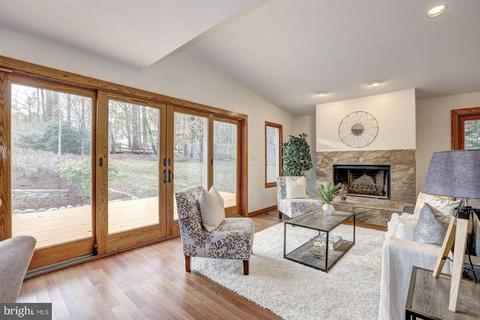 304 Soapstone Ln, Silver Spring, MD 20905 photo 13