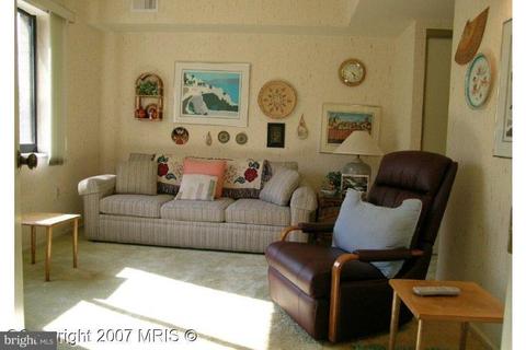 15107 Interlachen Dr #2-109, Silver Spring, MD 20906 photo 3