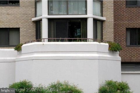 15107 Interlachen Dr #2-109, Silver Spring, MD 20906 photo 6