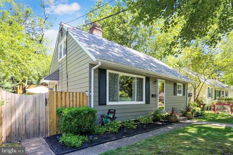 1003 Robin Rd, Silver Spring, MD 20901 photo 4