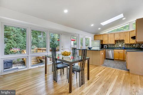 3609 Spruell Dr, Silver Spring, MD 20902 photo 10