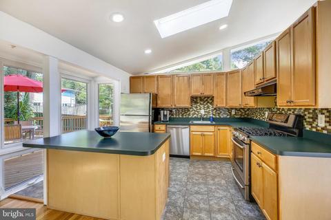 3609 Spruell Dr, Silver Spring, MD 20902 photo 8