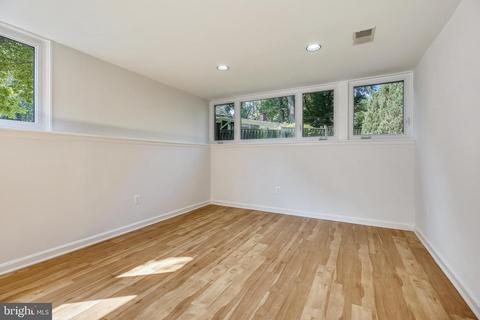 3609 Spruell Dr, Silver Spring, MD 20902 photo 23