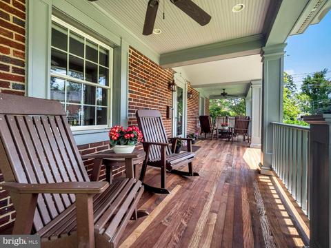 121 Normandy Dr, Silver Spring, MD 20901 photo 5