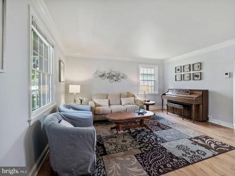 121 Normandy Dr, Silver Spring, MD 20901 photo 6