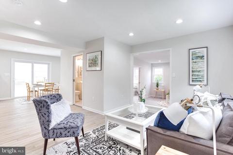 10705 Huntley Pl, Silver Spring, MD 20902 photo 4