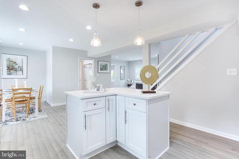 10705 Huntley Pl, Silver Spring, MD 20902 photo 9