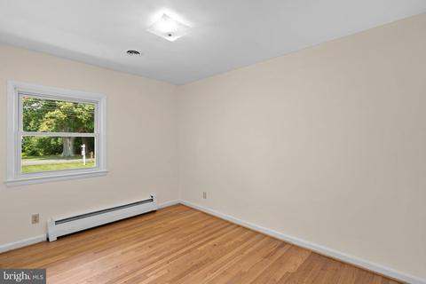 1203 Ednor Rd, Silver Spring, MD 20905 photo 23