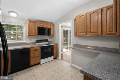 804 Northwest Dr, Silver Spring, MD 20901 photo 19