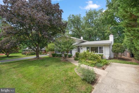 804 Northwest Dr, Silver Spring, MD 20901 photo 4