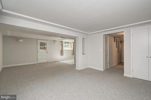 3915 Lantern Dr, Silver Spring, MD 20902 photo 23