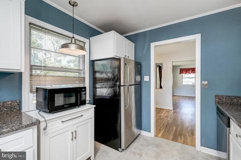 3915 Lantern Dr, Silver Spring, MD 20902 photo 14