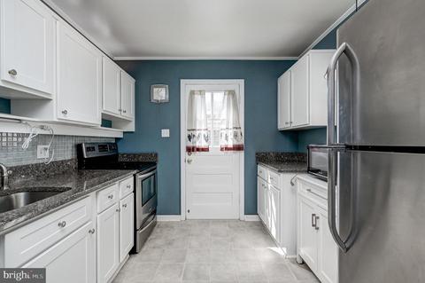 3915 Lantern Dr, Silver Spring, MD 20902 photo 16