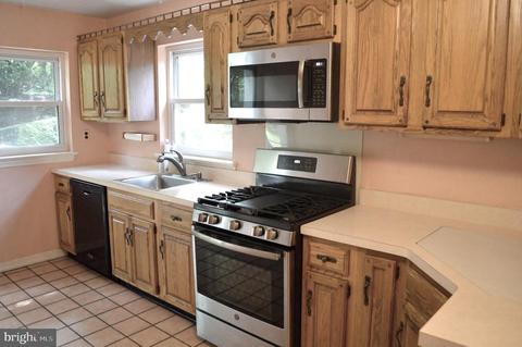 9115 Wire Ave, Silver Spring, MD 20901 photo 18
