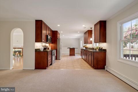 17202 Emerson Dr, Silver Spring, MD 20905 photo 19