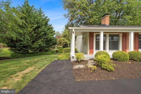 17202 Emerson Dr, Silver Spring, MD 20905 photo 9