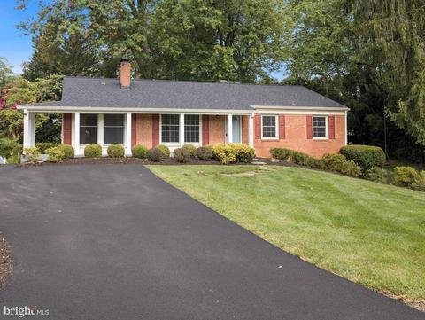 17202 Emerson Dr, Silver Spring, MD 20905 photo 1