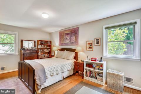 9209 Watson Rd, Silver Spring, MD 20910 photo 21